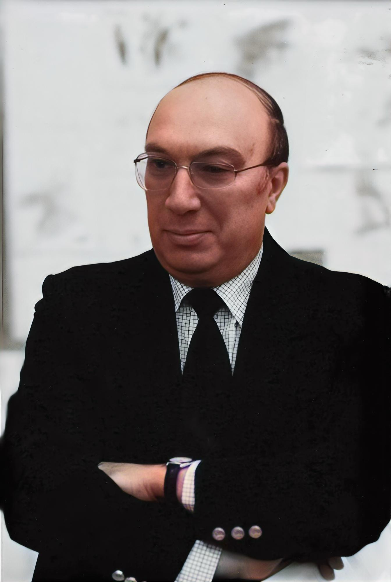 Professor Roger Ellul-Micallef 